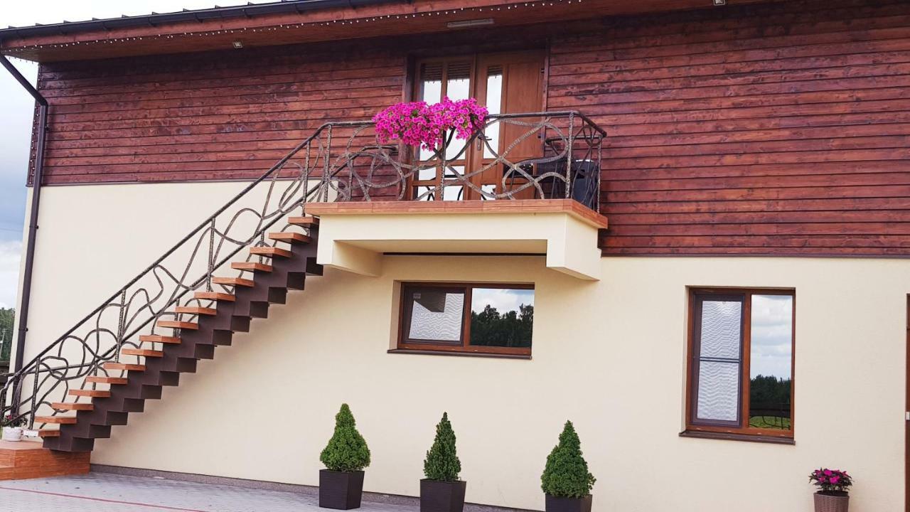 Toleikiai Irmos Apartamentai Salia Klaipedos מראה חיצוני תמונה